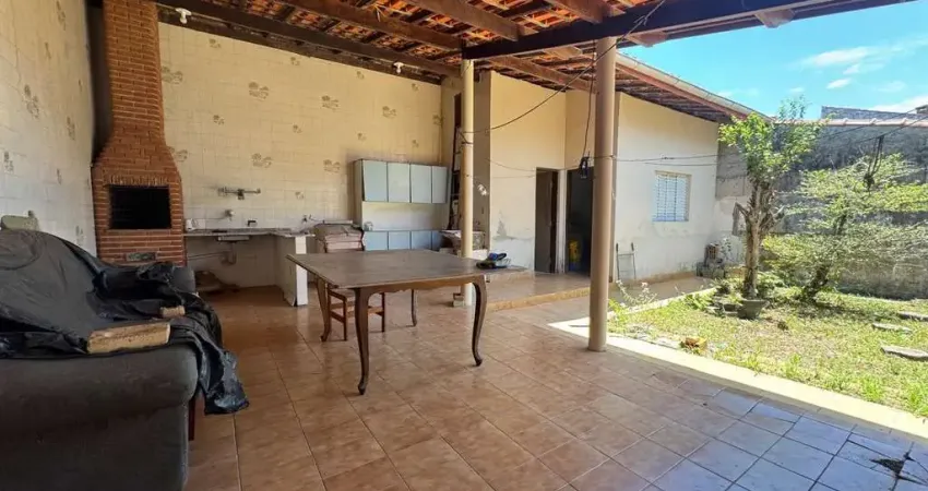 Casa para Venda em Peruíbe, Josedy, 3 dormitórios, 1 banheiro, 1 vaga