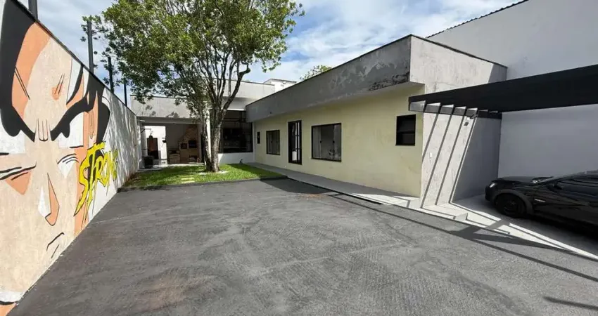 Casa para Venda em Peruíbe, Jardim Casablanca, 3 dormitórios, 1 suíte, 1 banheiro, 2 vagas