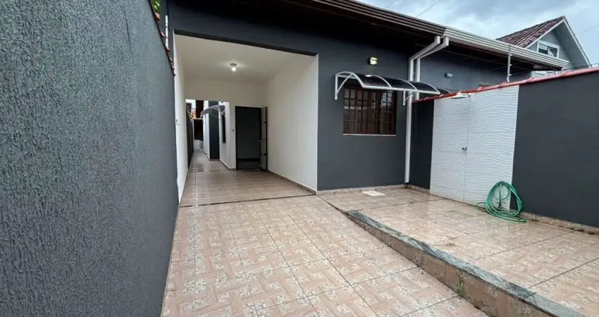 Casa para Venda em Peruíbe, Vila Roman, 2 dormitórios, 1 suíte, 1 banheiro, 2 vagas