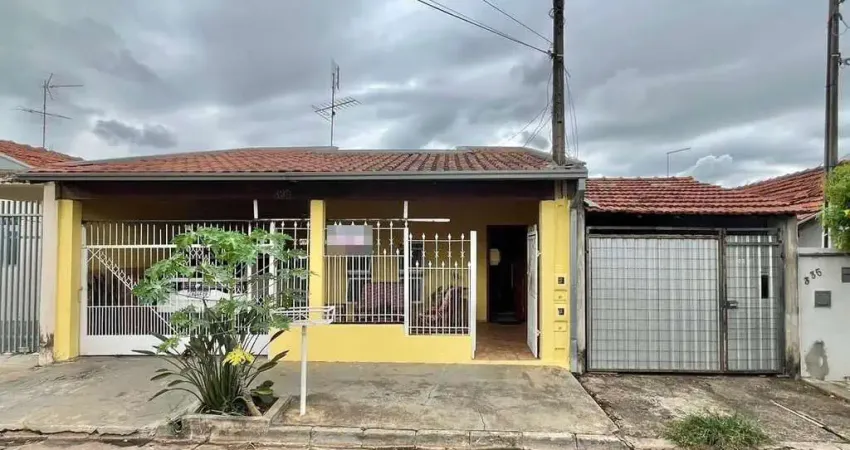 Casa para Venda em Lins, Garcia, 3 dormitórios, 1 suíte
