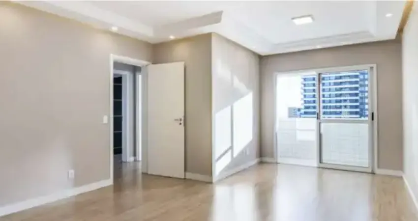 Apartamento semi mobiliado com 3 dormitórios no bigorrilho com 133m2