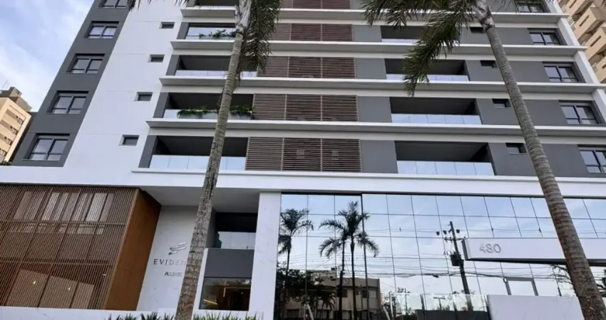 Apartamento à venda na Rua Itapura, Zona 03, Maringá