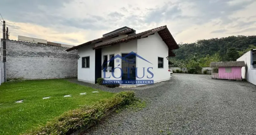 Casa com 2 quartos à venda no Jaraguá 99, Jaraguá do Sul