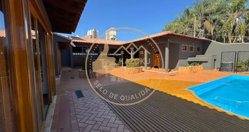 Sobrado Imponente à Venda em Franca/SP | 714m² de Terreno | Ideal para Residência ou Comércio