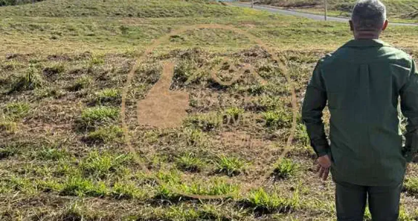 Terreno em condomínio fechado à venda na Zona Rural, Cajuru 