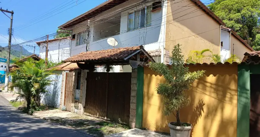 Aparamento no bairro Praia da Ribeira - Angra dos Reis - RJ