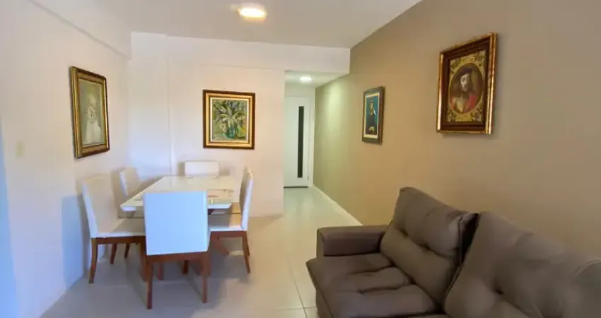 Espaçoso apartamento em lauro de freitas, semi novo e pronto pra morar.