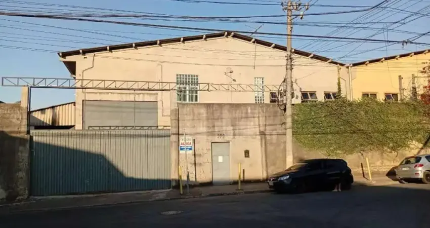 Galpão quinta da boa vista itaquaquecetuba sp  para locação com 750m², zoneamento zudi  (zona de uso industrial diversificado), 7,5 pé direito, recepção, 3 escritórios, 4 wcs feminino/masculino,  refe