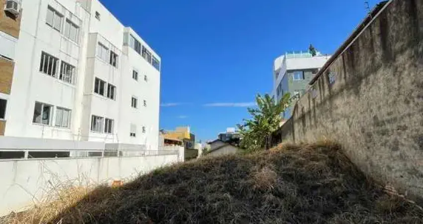Terreno à venda na Rua Jornalista Lena Santos, 127, Fernão Dias, Belo Horizonte