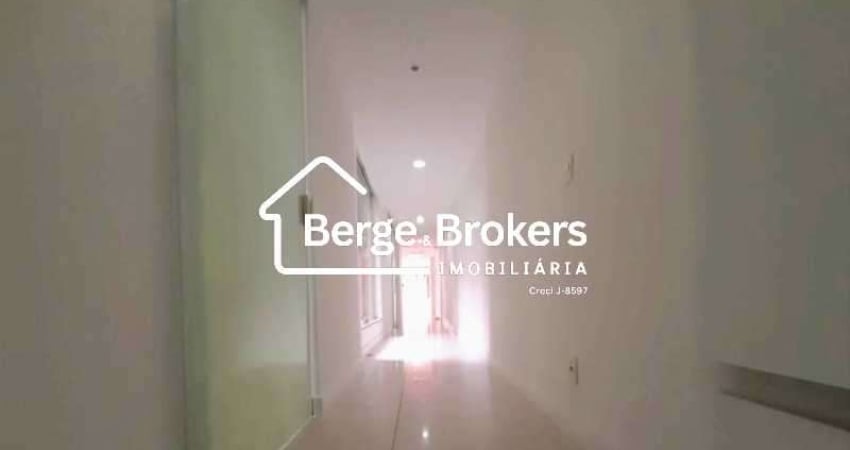 Sala comercial com 3 salas à venda na Rua Gonçalves Dias, Centro, Rio de Janeiro