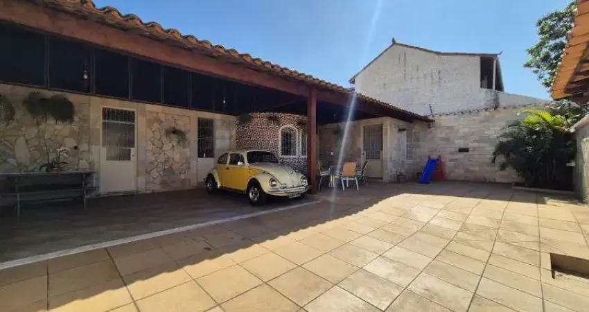 Casa com 3 quartos à venda em São Luiz, Belo Horizonte 