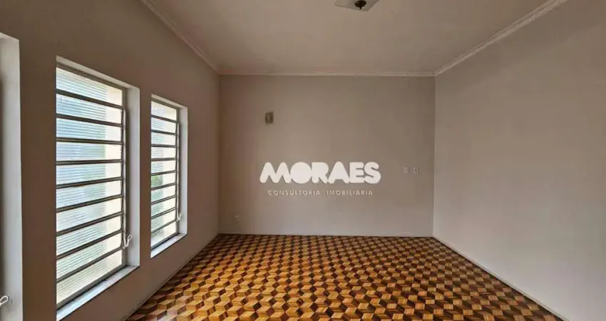 Casa com 4 quartos para alugar, 230 m² por R$ 2.800/mês - Jardim Brasil - Bauru/SP
