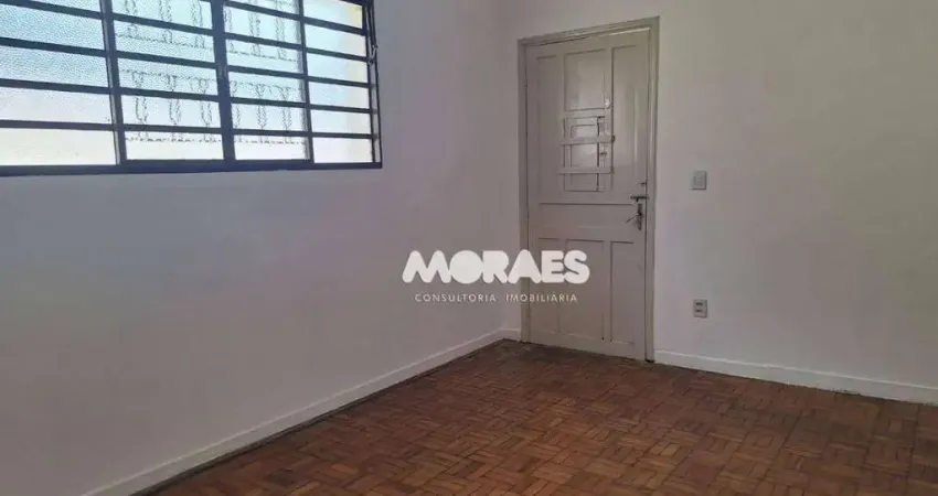 Casa de esquina com 3 dormitórios para alugar, 110 m² por R$ 2.500/mês - Vila Cardia - Bauru/SP
