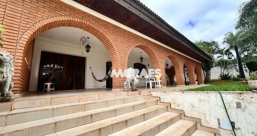 Casa ampla com 7 dormitórios, 960 m² - venda por R$ 1.980.000 ou aluguel por R$ 9.000/mês - Vila Nova Cidade Universitária - Bauru/SP