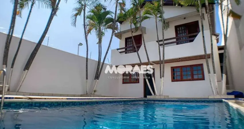 Casa com 3 dormitórios para alugar, 300 m² por R$ 7.500/mês - Jardim Estoril IV - Bauru/SP