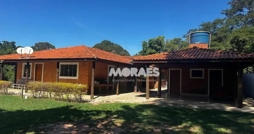Chácara com 5 dormitórios, 5.000 m² - venda por R$ 1.500.000 ou aluguel por R$ 6.000/mês - Chácaras Cardoso - Bauru/SP