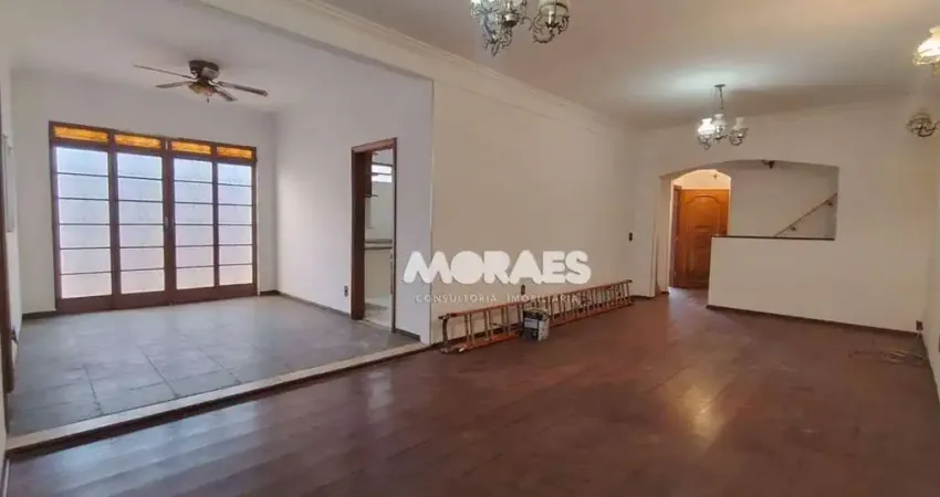 Sobrado com 4 quartos para alugar, 330 m² por R$ 5.340/mês - Jardim América - Bauru/SP