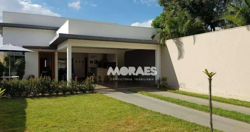 Casa com 3 dormitórios à venda, 155 m² por R$ 750.000,00 - Jardim Colonial - Bauru/SP