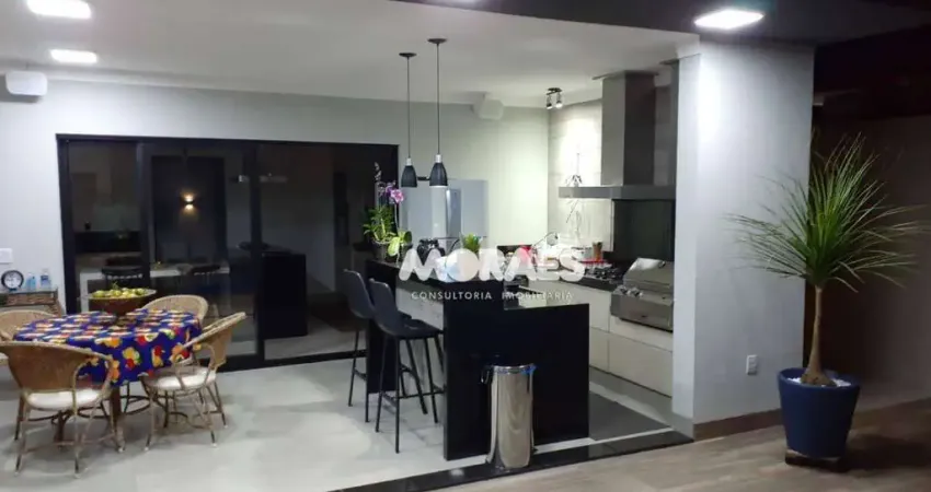Casa em Condomínio Fechado com 3 dormitórios à venda, 237 m² por R$ 2.900.000 - Residencial Lago Sul - Bauru/SP