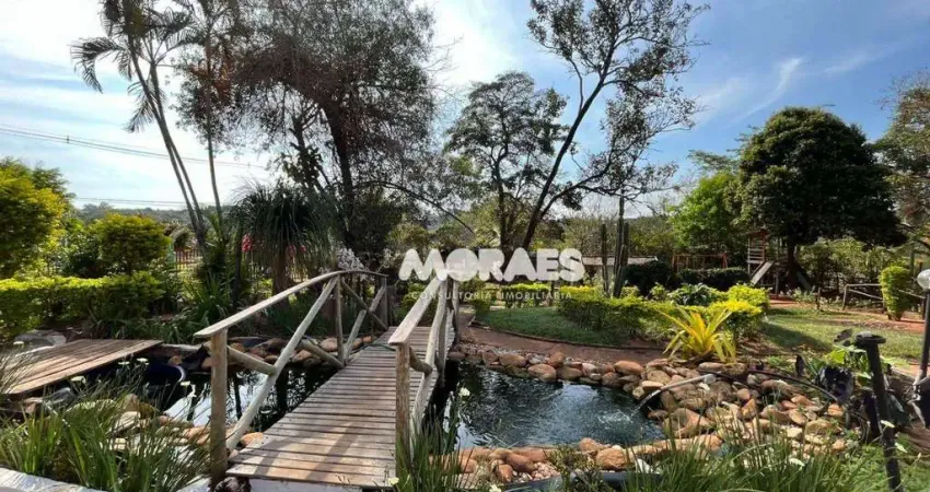 Chácara com 4 dormitórios à venda, 2500 m² por R$ 650.000 - Agudos/SP