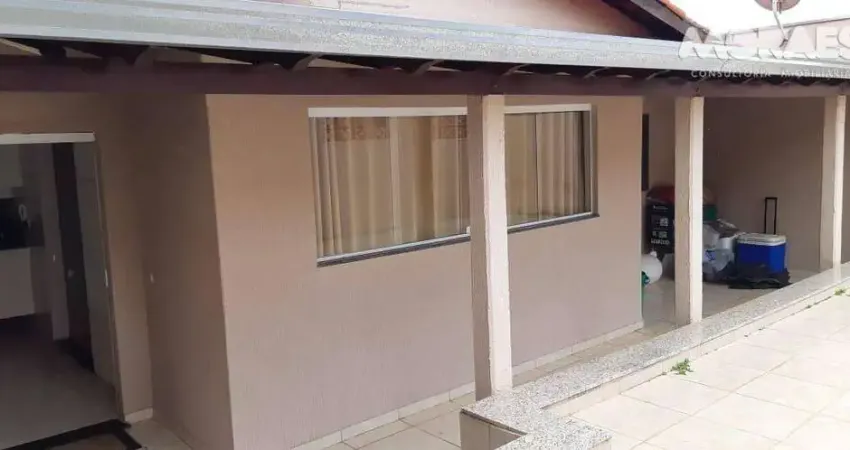 Casa com 3 dormitórios à venda, 140 m² por R$ 425.000,00 - Centro - Bauru/SP