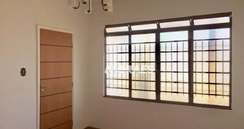 Casa com 3 dormitórios à venda, 110 m² por R$ 630.000,00 - Vila Nova Cidade Universitária - Bauru/SP