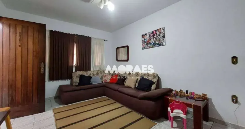 Casa com 2 dormitórios à venda, 156 m² por R$ 300.000,00 - Núcleo Residencial Beija-Flor - Bauru/SP