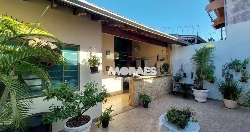 Casa com 3 dormitórios à venda, 139 m² por R$ 550.000,00 - Jardim Ferraz - Bauru/SP