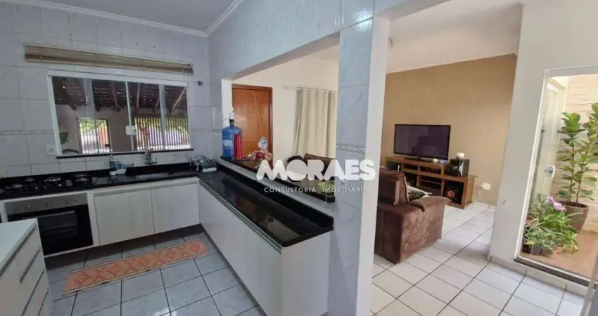 Casa com 2 dormitórios à venda, 160 m² por R$ 350.000,00 - Vila Industrial - Bauru/SP
