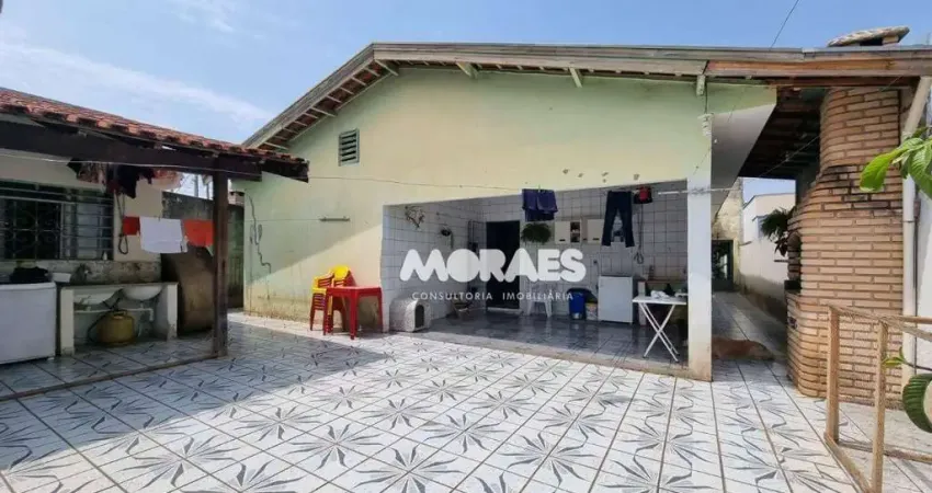 Casa com 3 dormitórios à venda, 195 m² por R$ 650.000,00 - Vila Carolina - Bauru/SP