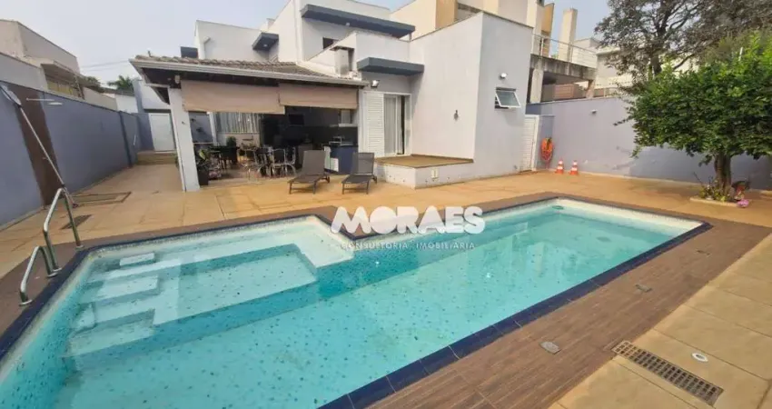 Casa em Condomínio Fechado com 4 dormitórios à venda, 309 m² por R$ 1.800.000 - Chácaras Odete - Bauru/SP