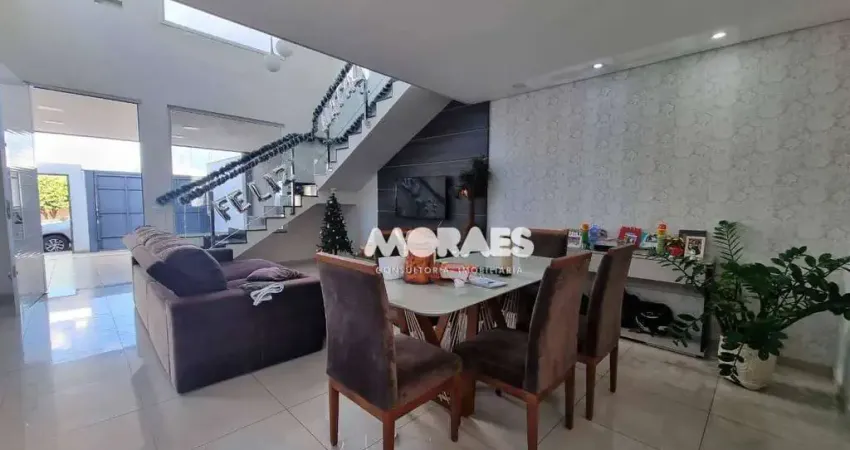 Casa com 3 dormitórios à venda, 216 m² por R$ 680.000,00 - Jardim Prudência - Bauru/SP