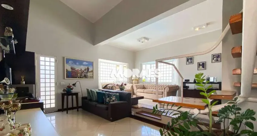 Sobrado com 3 suítes à venda, 310 m² por R$ 1.300.000 - Jardim Estoril - Bauru/SP