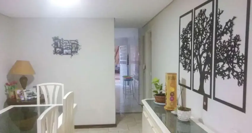 Casa com 3 dormitórios à venda, 163 m² por R$ 300.000,00 - Núcleo Habitacional Vereador Edson Francisco da Silva - Bauru/SP