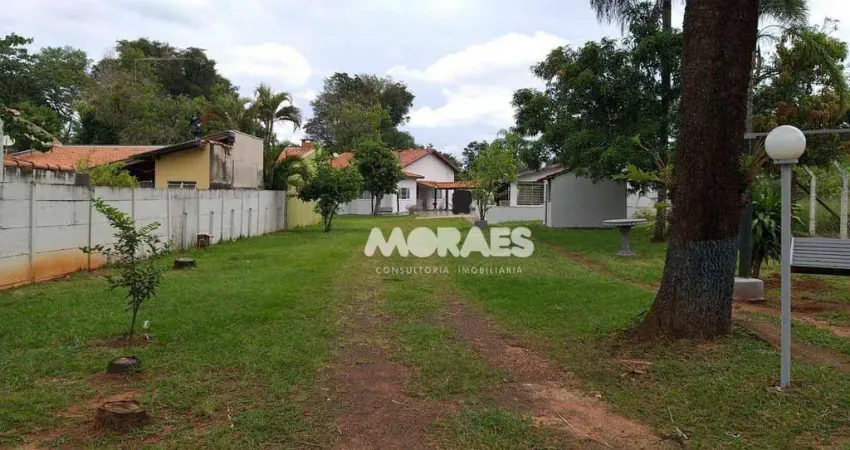 Casa com 4 quartos (2 suítes). 3 vagas, 400 m² - venda por r$ 1.000.000 ou aluguel por r$ 5.000/mês - vale do igapó - bauru/sp