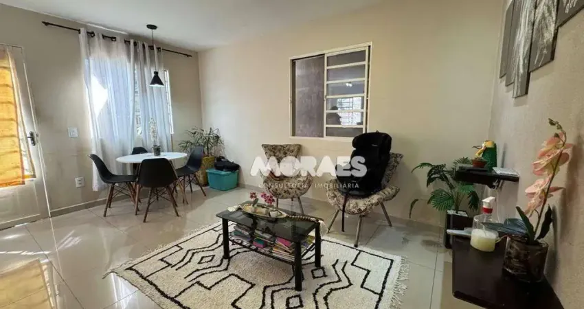 Casa com 3 quartos, 2 vagas, à venda, a/c 104 m² por R$ 260.000 - Vila Dutra - Bauru/SP