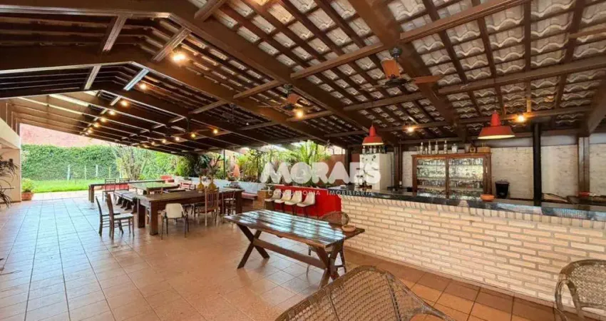 Casa Comercial com 4 quartos, 2 suítes, 5 vagas, 1080 m² - venda por R$ 2.300.000 ou aluguel por R$ 19.000/mês - Jardim Estoril - Bauru/SP