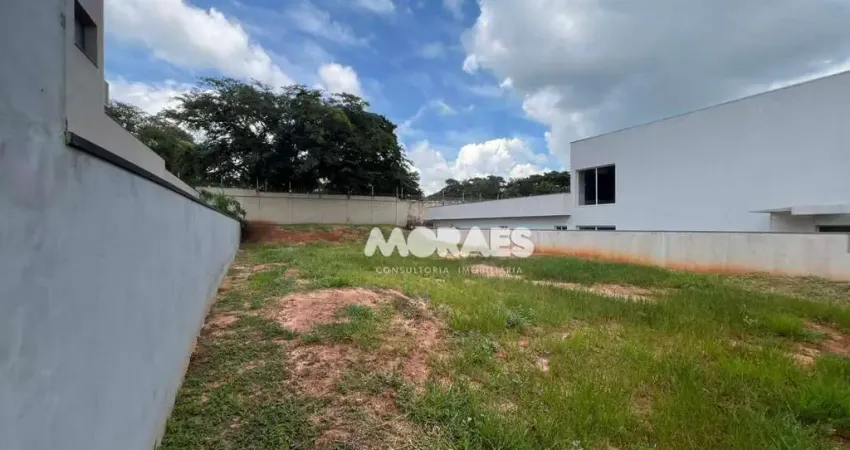 Terreno à venda, 637 m² por R$ 690.000,00 - Villa Dumont - Bauru/SP