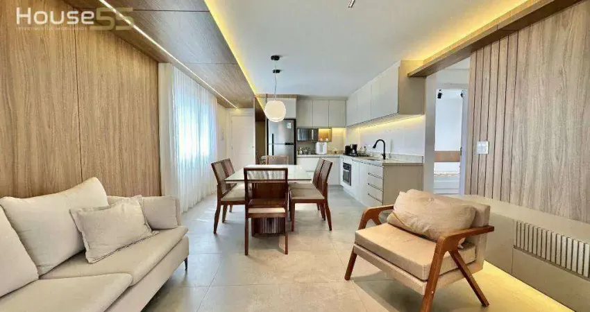 Apartamento com 2 dormitórios à venda, 76 m² por R$ 739.700,00 - Bacacheri - Curitiba/PR