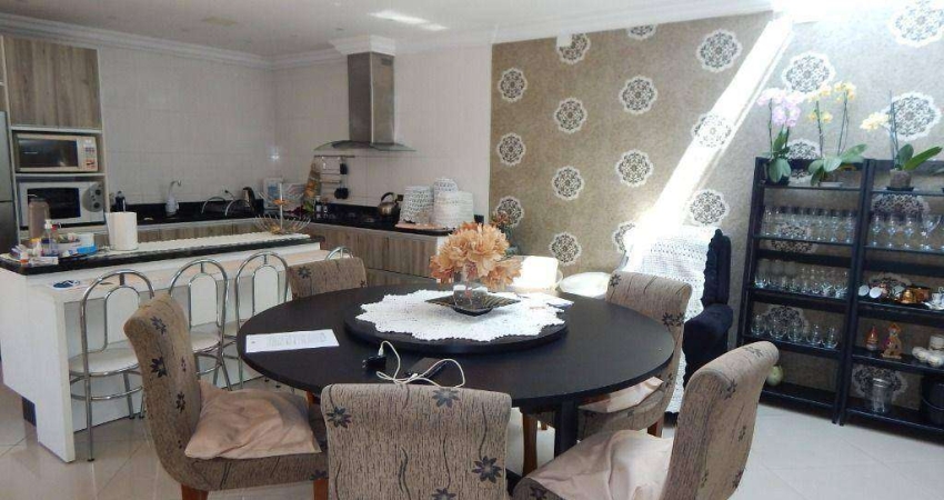 Casa com 4 dormitórios à venda, 350 m² por R$ 1.130.000,00 - Portão - Curitiba/PR