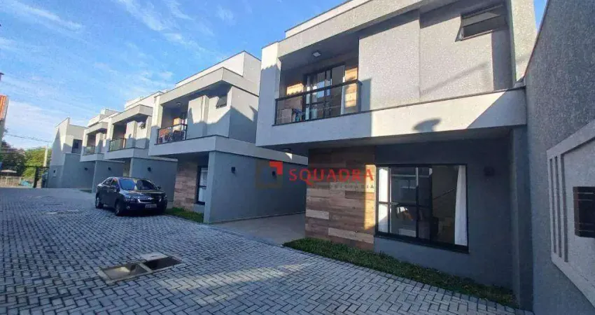 Sobrado em condomínio 3 quartos com suíte no capão raso / novo mundo