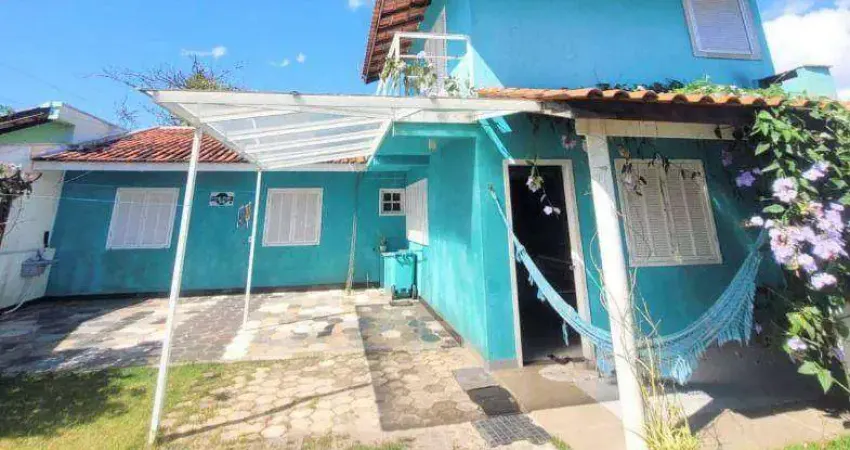 Casa com 3 dormitórios à venda, 156 m² por R$ 750.000,00 - Barra do Sai - Itapoá/SC