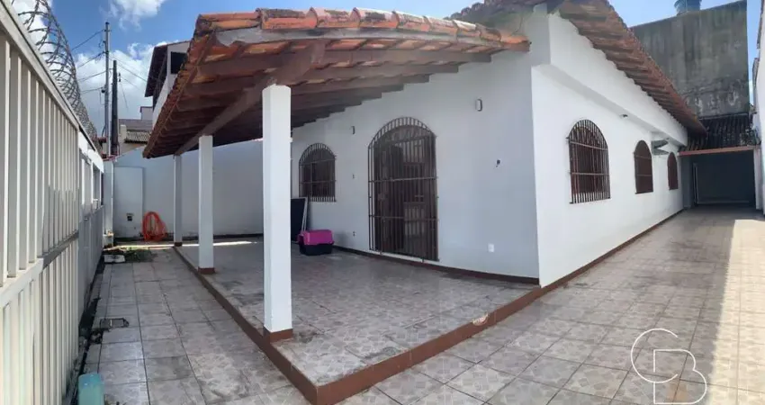 Casa com 3 quartos sendo uma suíte, área da casa 150m2... Novo México Vila Velha ES...