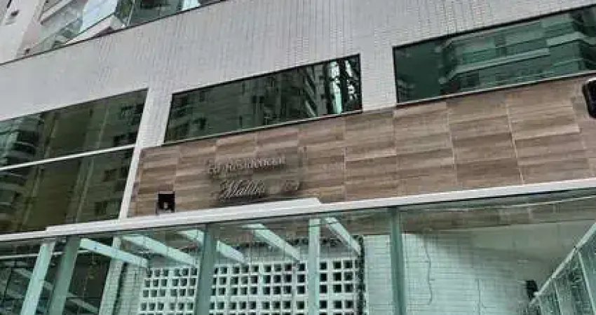 Lindo Apartamento de 03 Quartos em Itapuã com Varanda e Lazer Completo! 