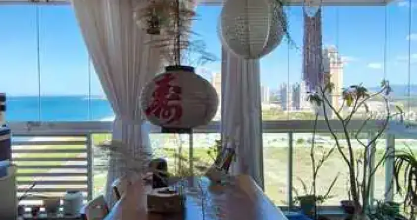 Lindo Apartamento de 03 Quartos na Praia de Itaparica com Varanda e Lazer Completo! 