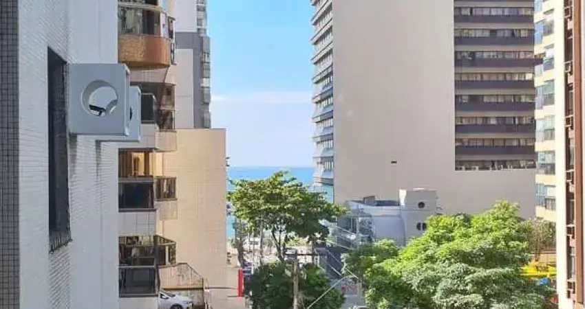 Lindo apartamento de 03 quartos na praia da costa com varanda e lazer completo!