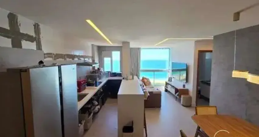 Lindo apartamento de 02 quartos na praia de itaparica com varanda e lazer completo! 
