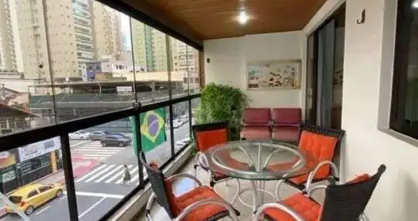 Lindo apartamento de 03 quartos na praia da costa com varanda e lazer completo! 