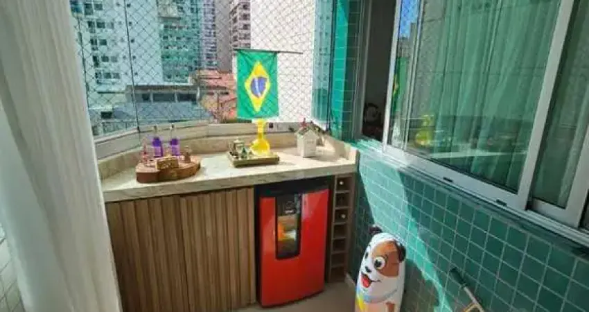 Lindo apartamento de 02 quartos em itapuã com varanda e lazer completo!