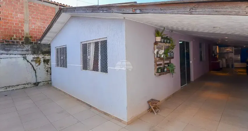 Casa com 3 quartos à venda na Rua Cláudio Manoel Dias, 266, Restinga Seca, Almirante Tamandaré
